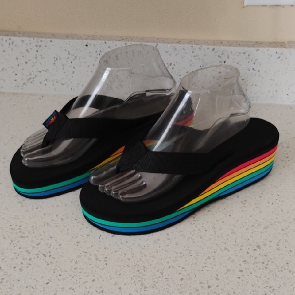 Shoes - Rainbow Sandalia Size 9 Women